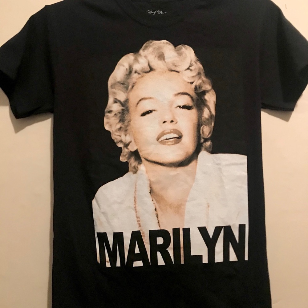 Marilyn Monroe Portrait Official T-Shirt